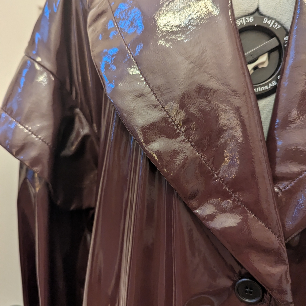 Palmer Harding Burgundy Patent Leather Look Trench Belted Statement Coat NWT - Picture 6 of 8